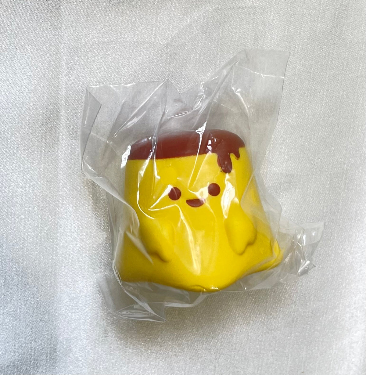 iBLOOM Pudding Ghost vanilla scented squishy