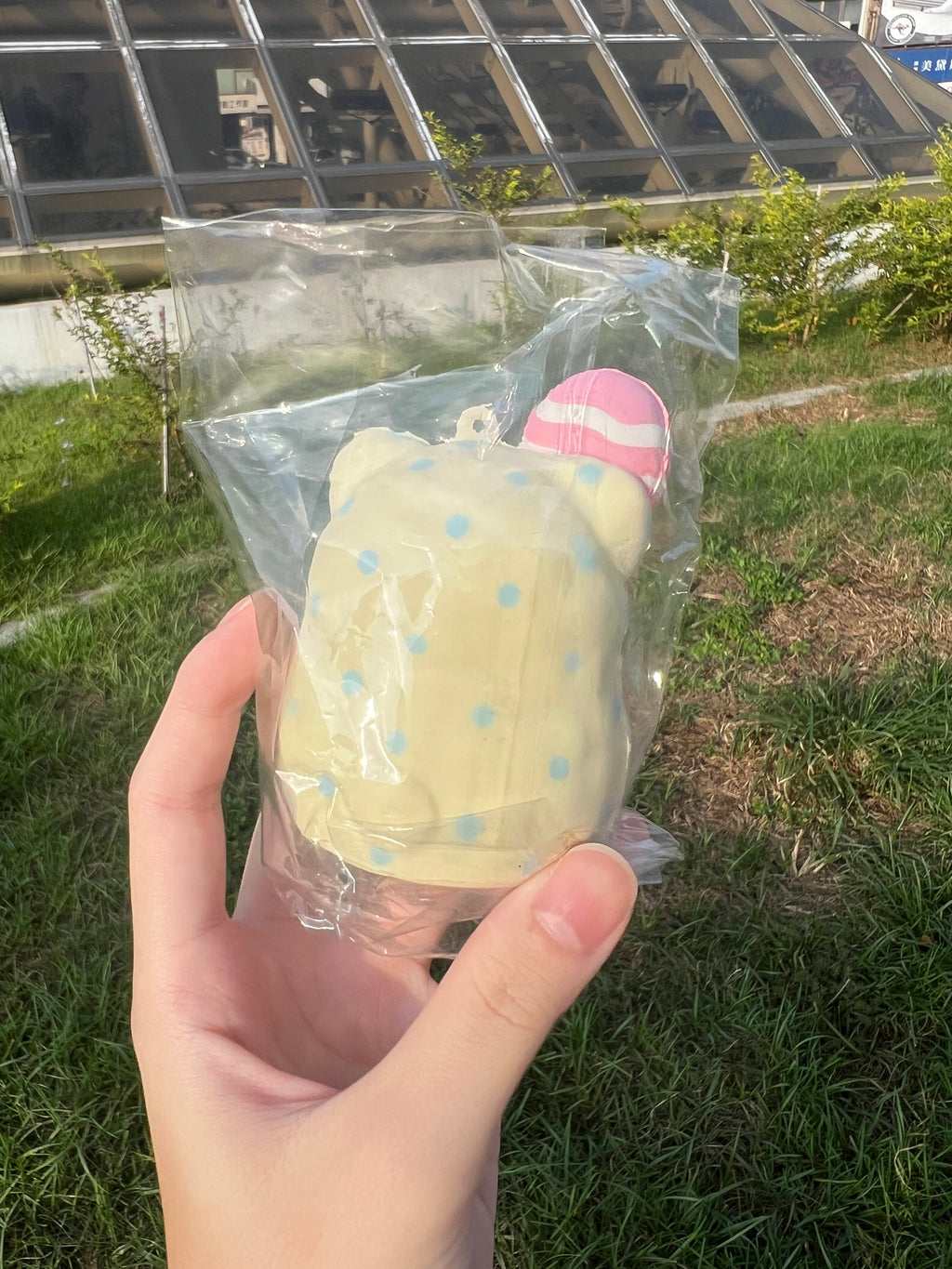 【超稀有收藏品】Sanrio まるもふびより Moppu 毛毯熊 Squishy 軟軟 捏捏 吊飾