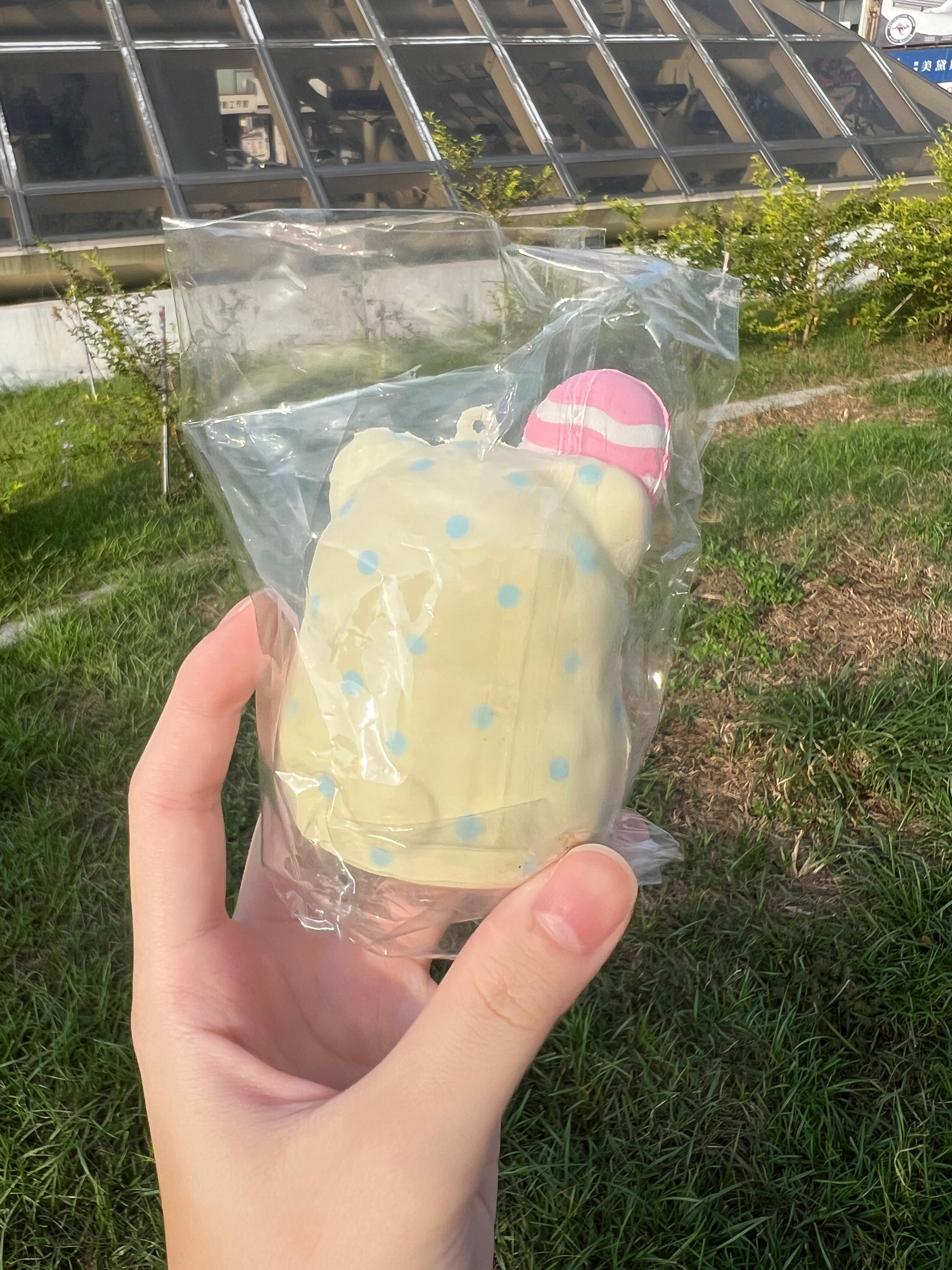 【超稀有收藏品】Sanrio まるもふびより Moppu 毛毯熊 Squishy 軟軟 捏捏 吊飾