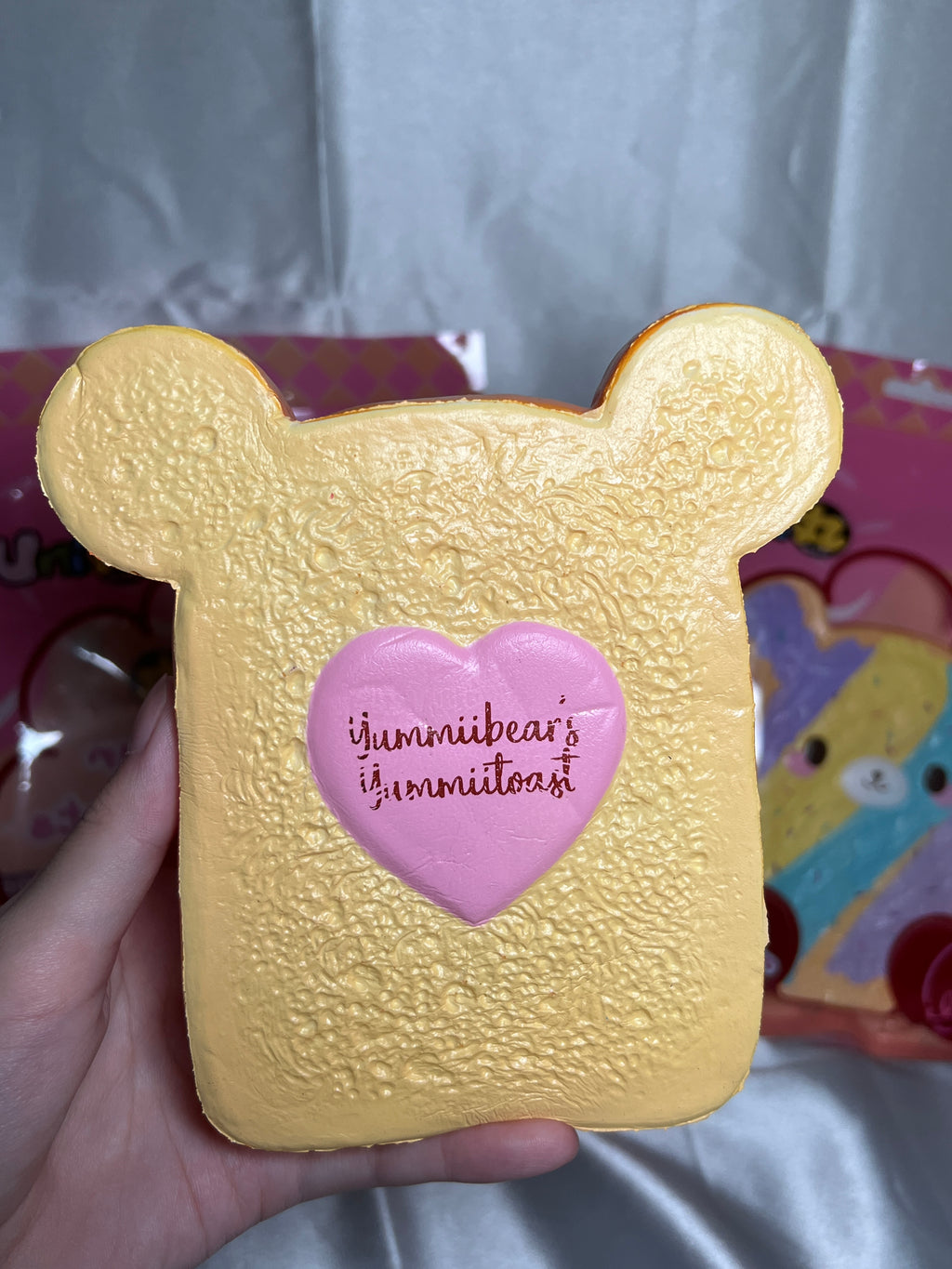 Creamiicandy x Puni Maru Jumbo Yummiibear Rainbow Toast Squishy