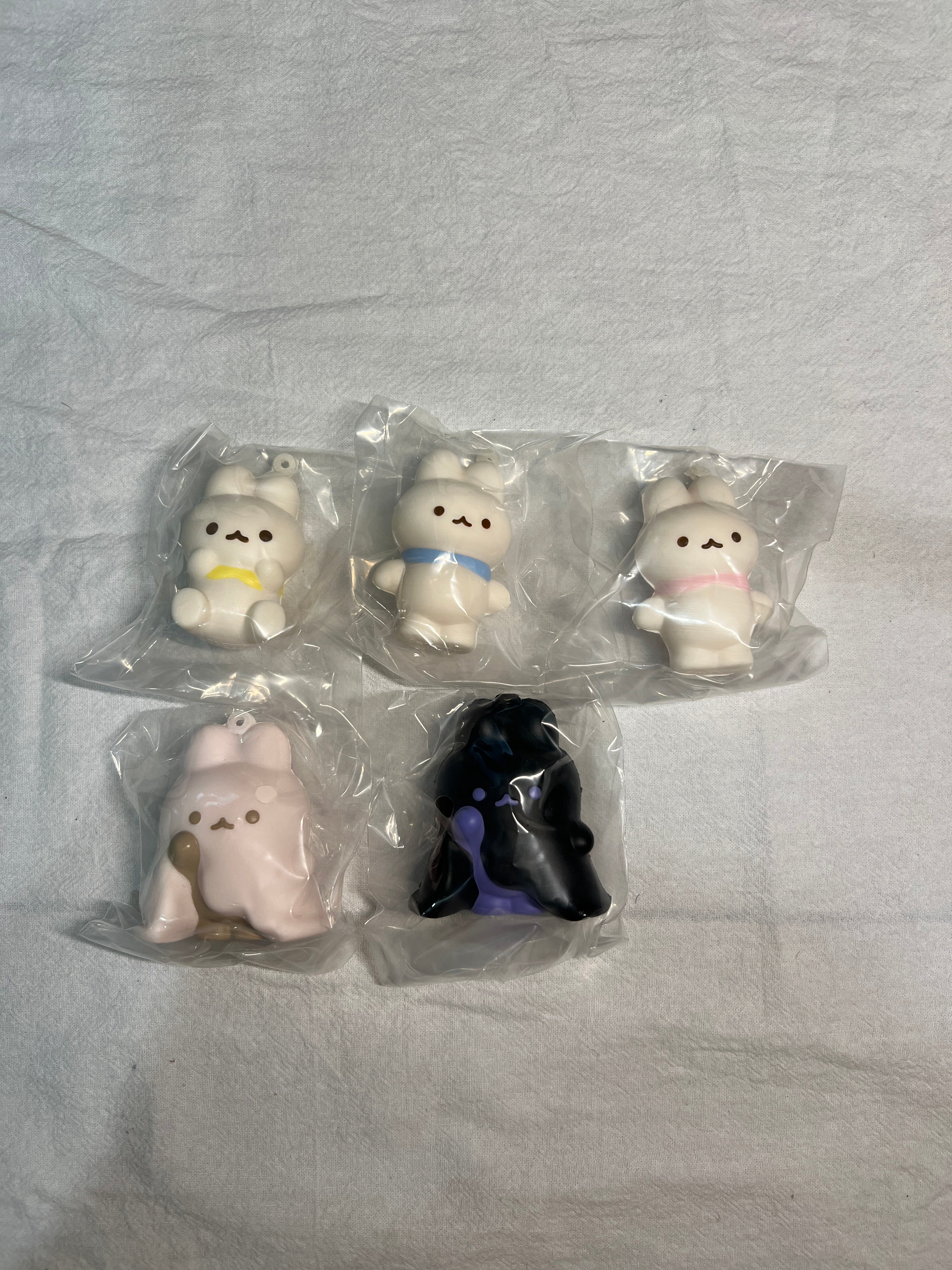 i-BLOOM Pieni Uni Squishy 2 Mini Slow-Rising Squishy Capsule Toy | Choose Your Style