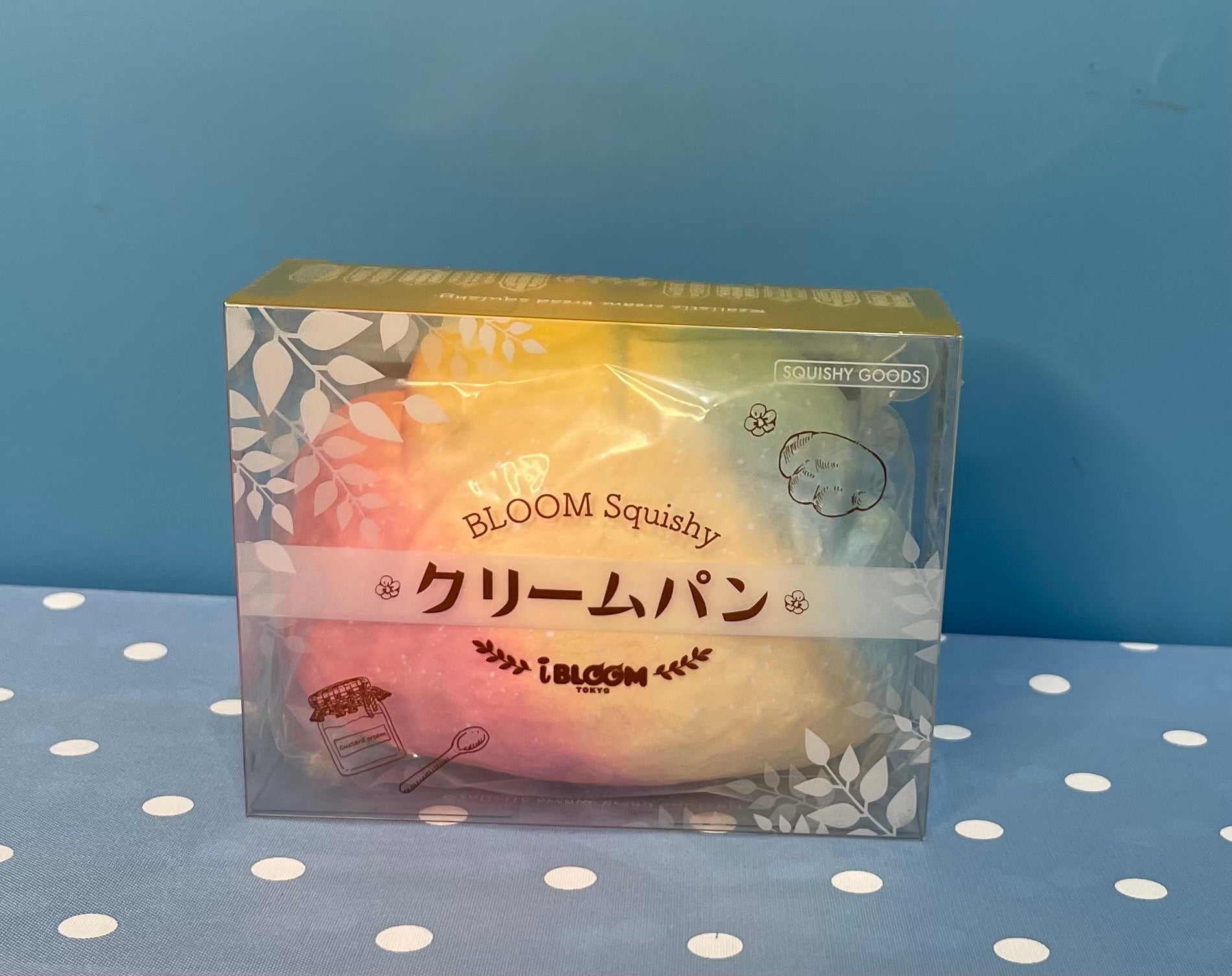 iBLOOM Strawberry Milk Cream Pan strawberry scented squishy