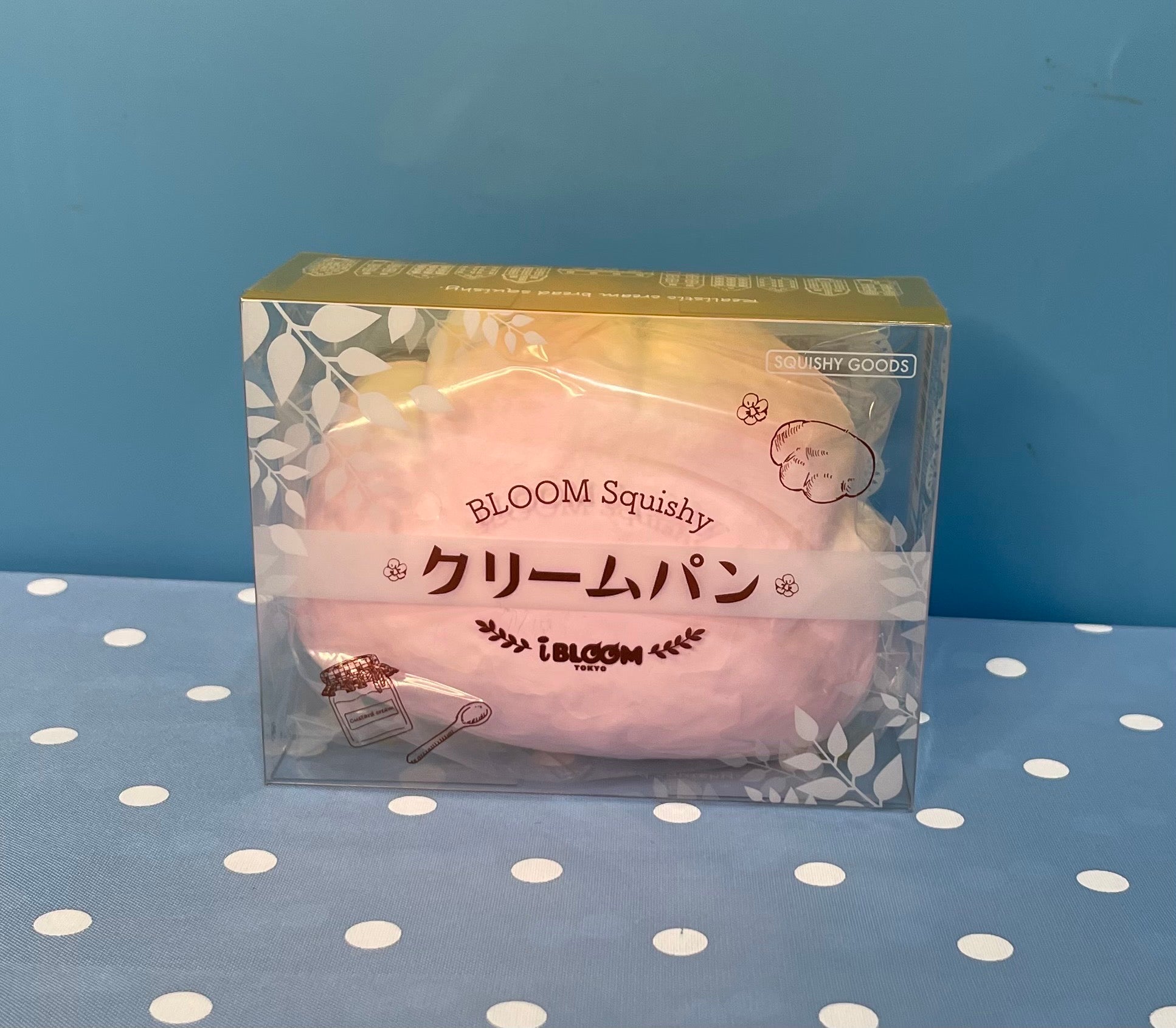 iBLOOM Rainbow Cream Pan marshmallow scented squishy