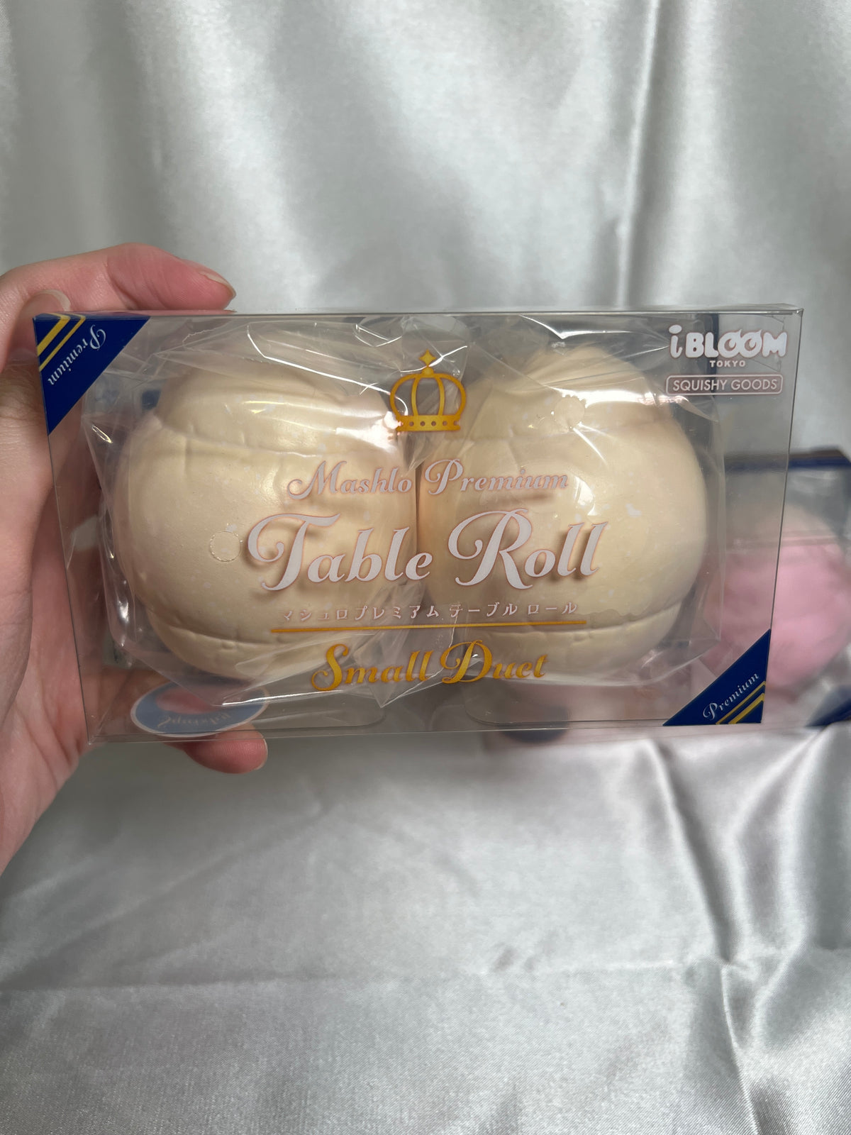 iBLOOM White Roll Table Roll Small Duet Japanese squishy