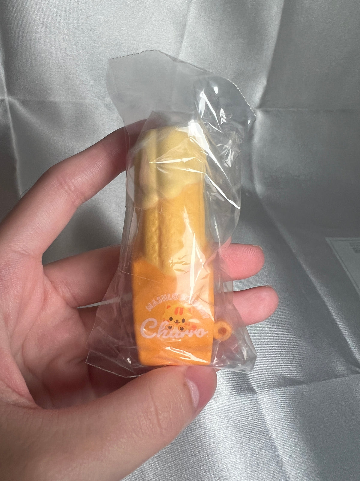 iBLOOM Mini Churro Honey Squishy Keychain – Marshmallow Dessert Toy