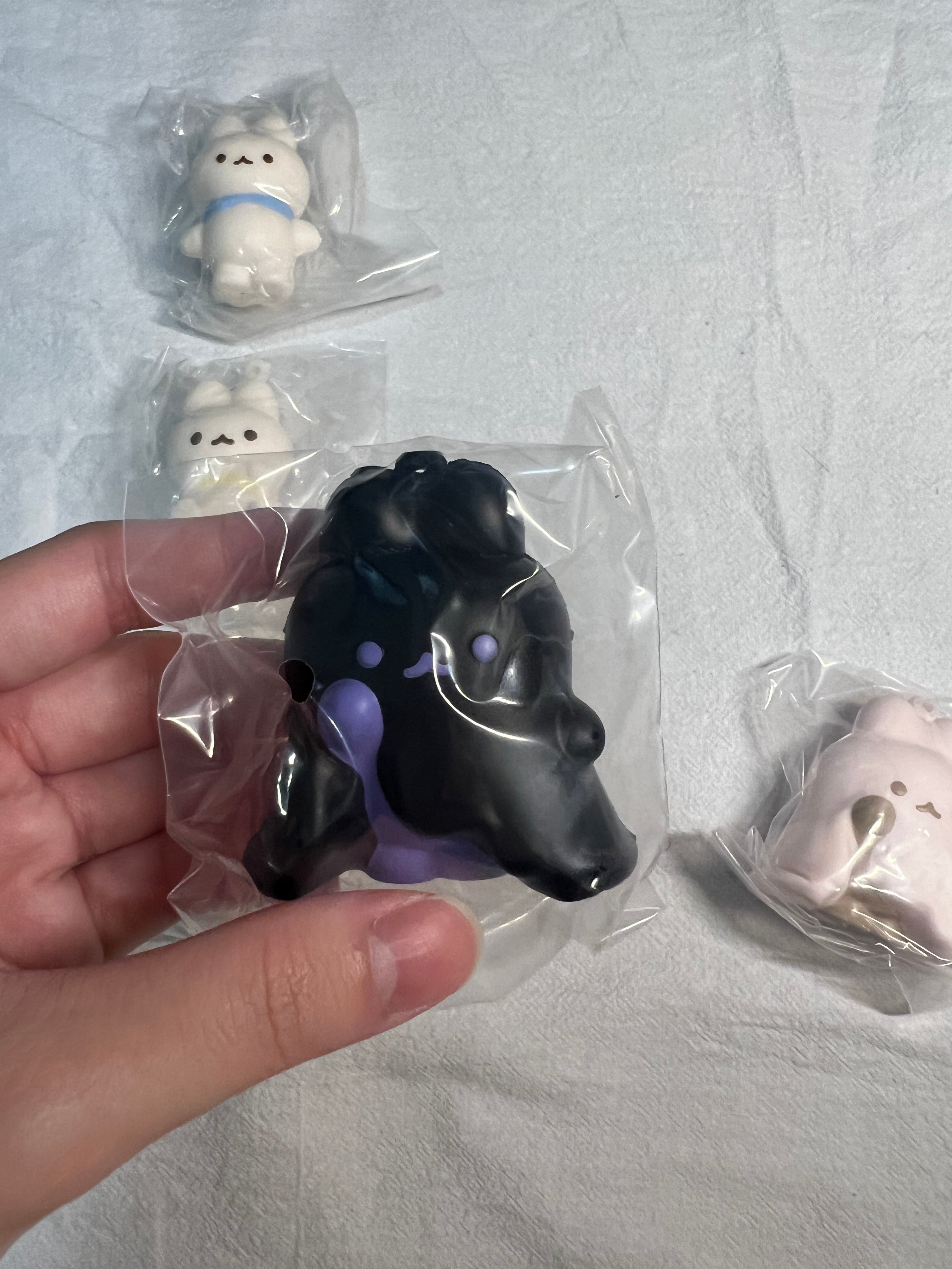 i-BLOOM Pieni Uni Squishy 2 Mini Slow-Rising Squishy Capsule Toy | Choose Your Style