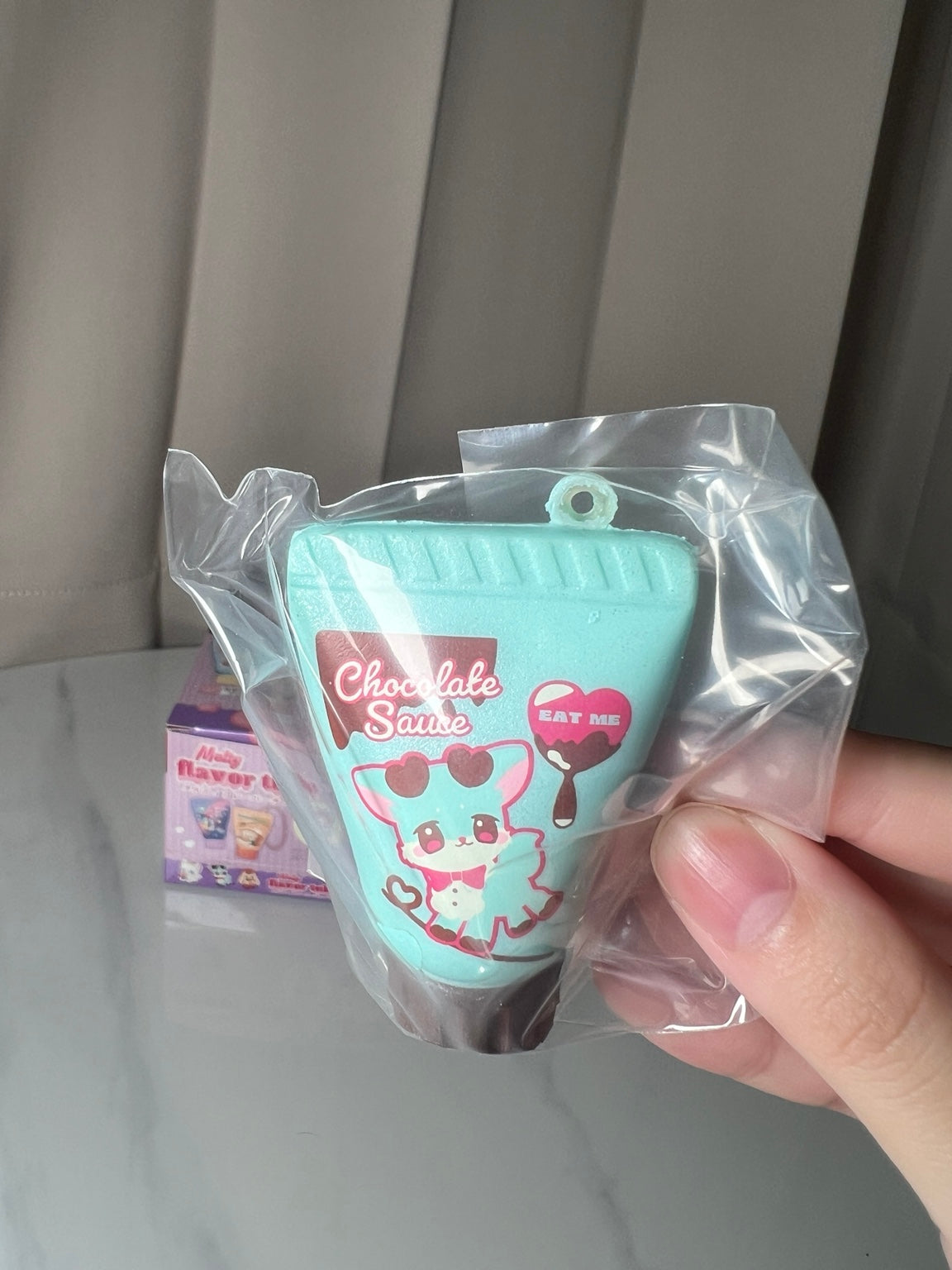 iBLOOM Melty Flavor Tube Chocolate Sauce scented mini squishy