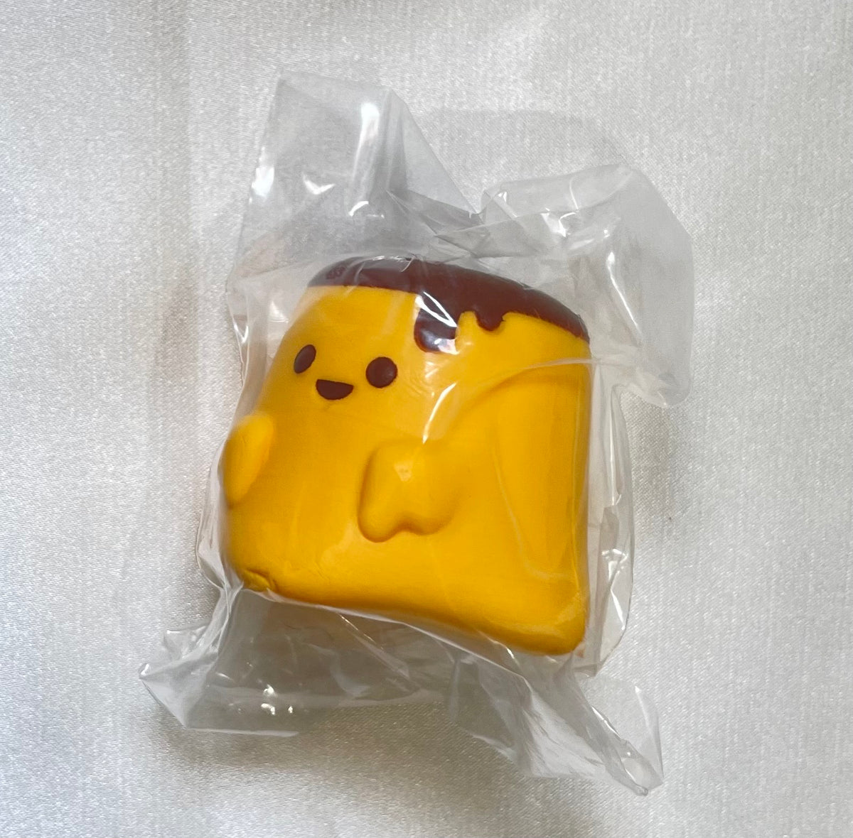 iBLOOM Stiff Pudding Ghost vanilla scented squishy