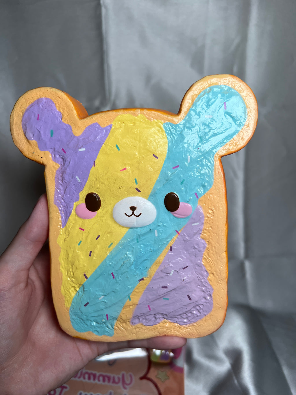 Creamiicandy x Puni Maru Jumbo Yummiibear Rainbow Toast Squishy